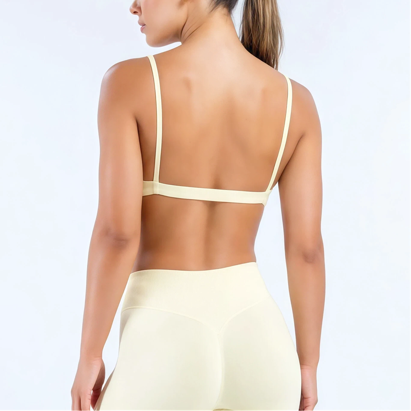 HISTELLO Impact Scoop Neck Bra - đánh giá và giá Sports Bra Racerback